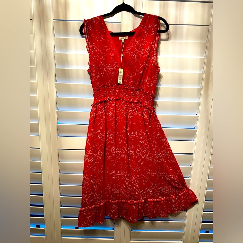 Elegant Red Sleeveless Dress